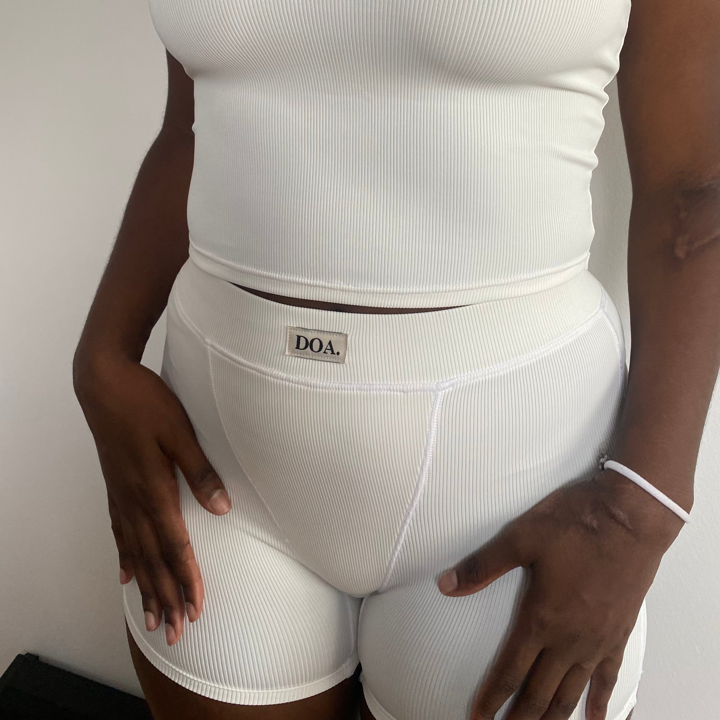 Ribbed Boxer Shorts – White